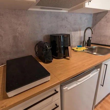 Apartment Alpen Loft-studio Nähe Golfplatz Mit Waldblick